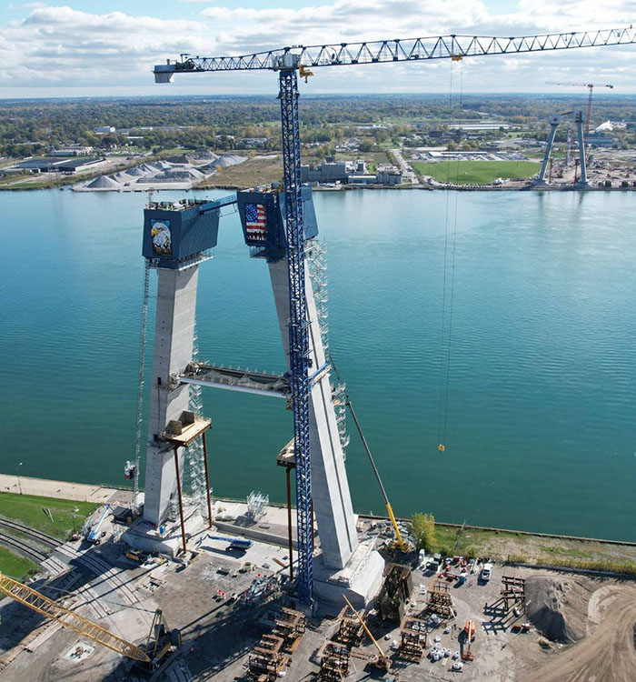 Custom Bridge Pier Scaffolding